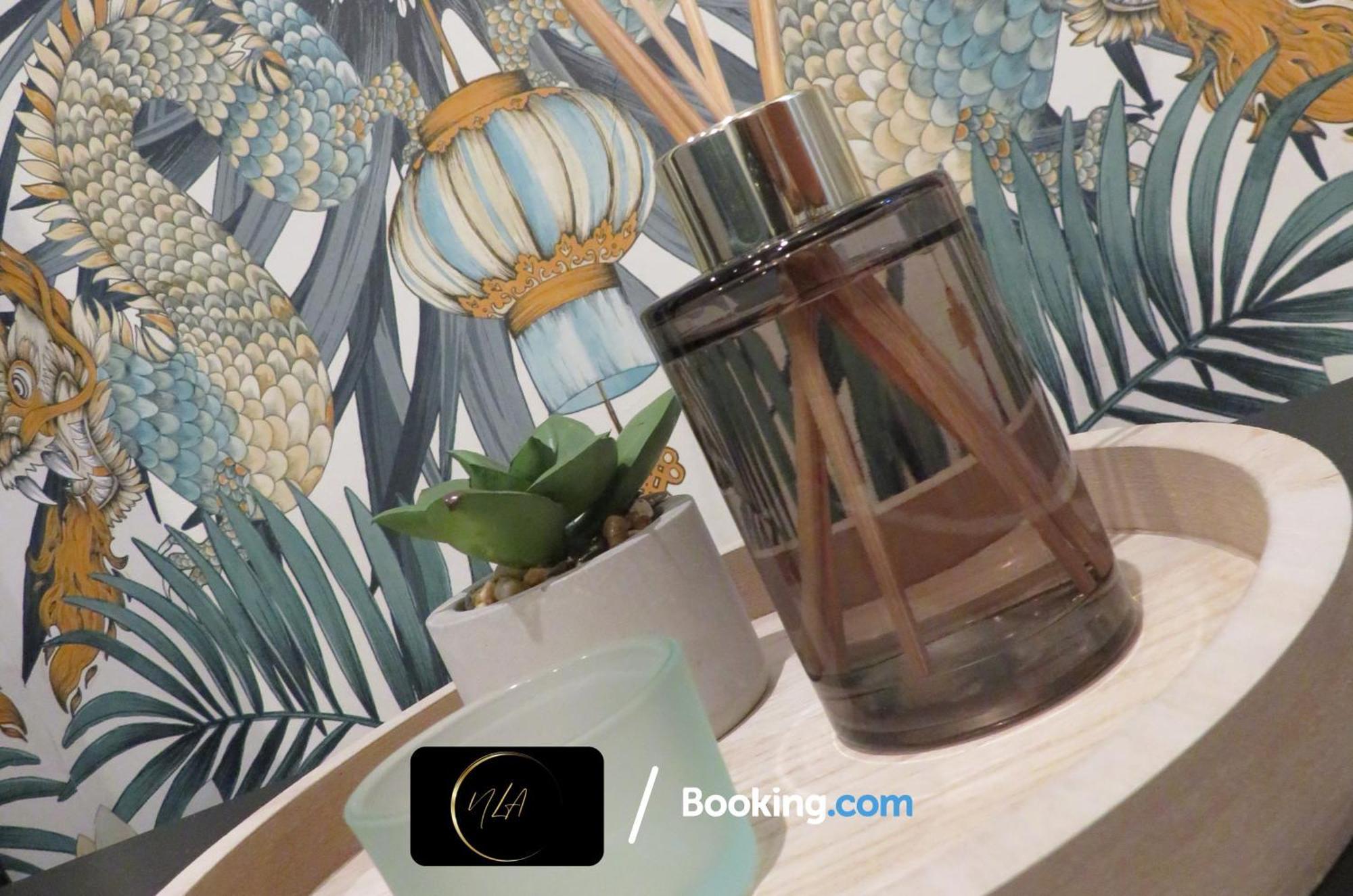 City Centre Apartment With Free Parking, 2 Bathrooms, Netflix And Wifi - Suitable For Contractors And Families - By Noor Luxury Accommodations Birmingham Exterior foto